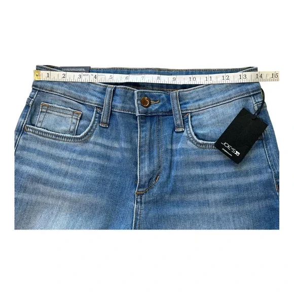 Joe's Jeans Mid Rise Boyfriend wide leg Crop w/ Raw Hem- Size 25-NWT- MSRP $189 - Picture 5 of 9